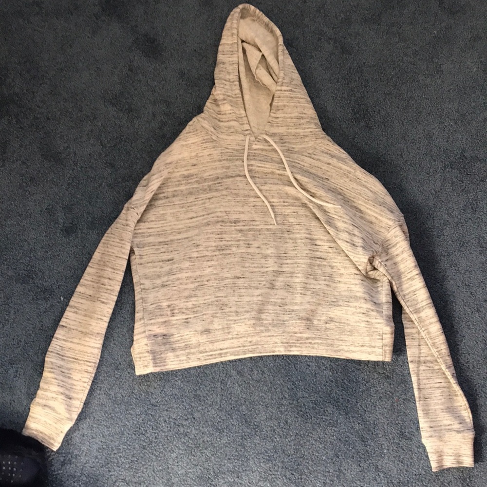 Cropped hoodie